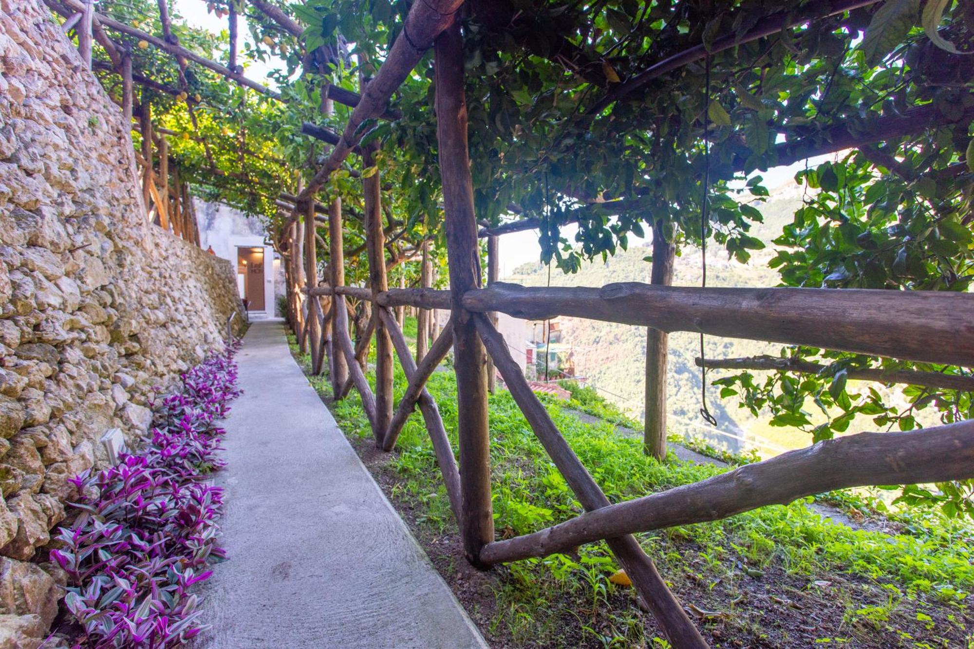 Poggio Angelarosa: Lemon Garden Stay&Relax Скала Экстерьер фото